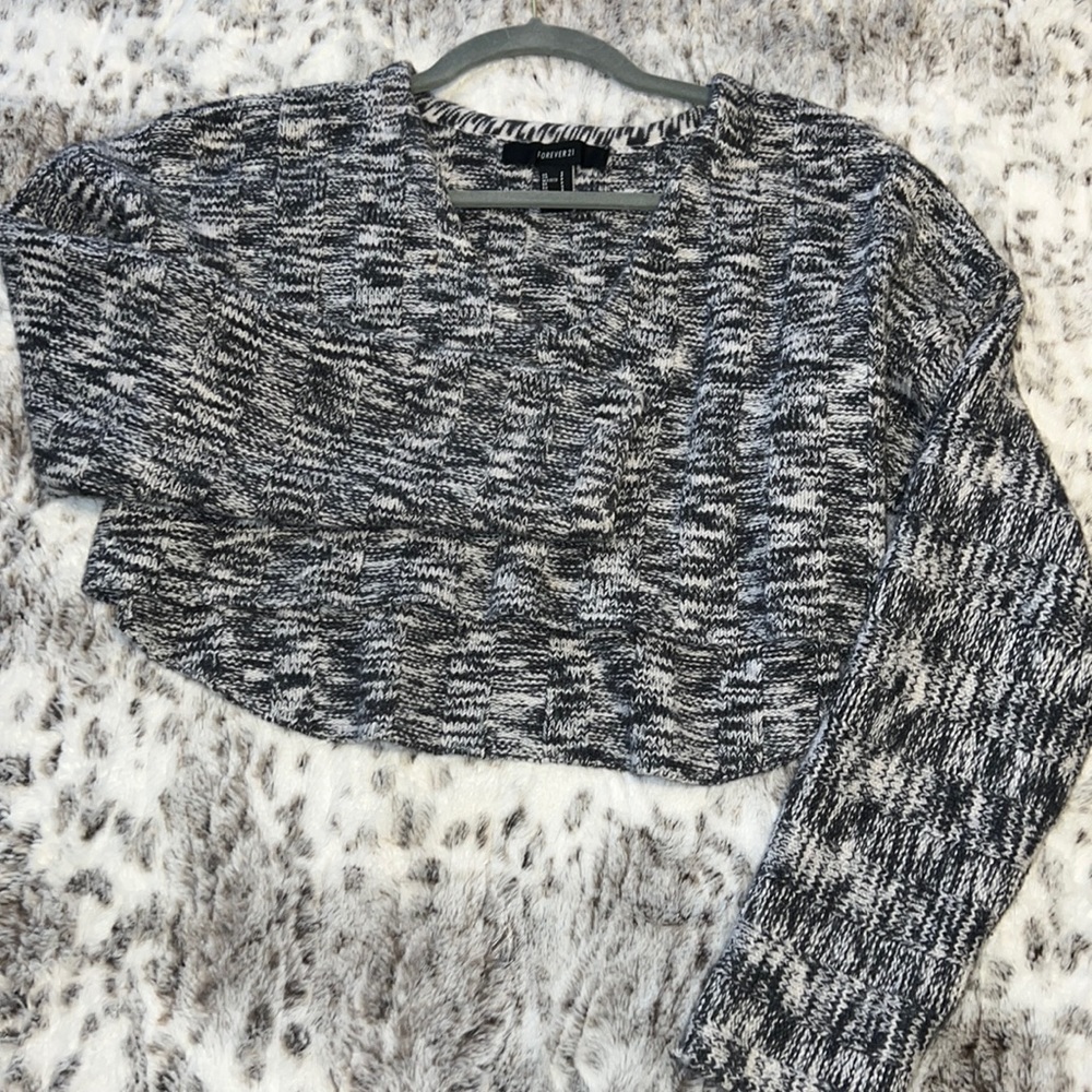 Long sleeve crop top sweater